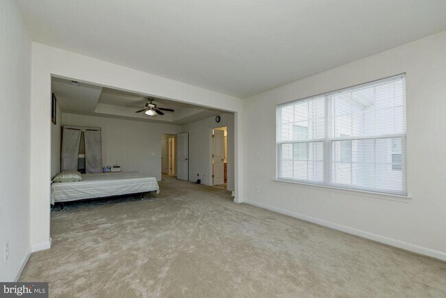 Building Photo - 22677 Flowing Spring Square