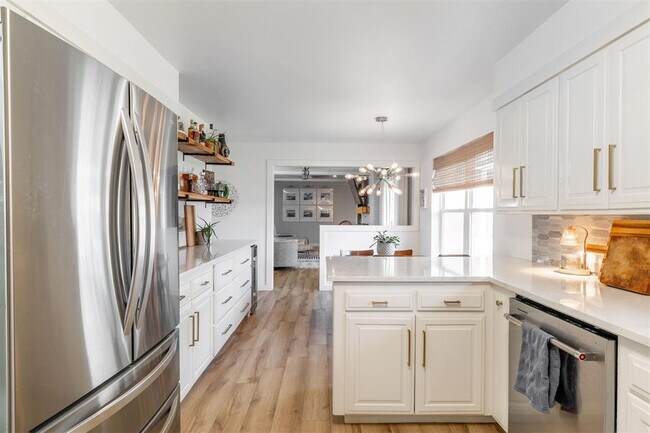 Building Photo - 4824 NW 73rd St