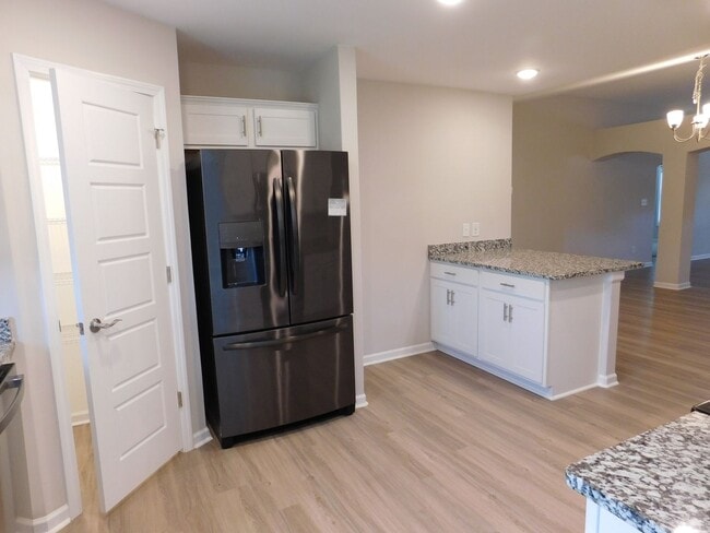 Building Photo - 500 Odham Ln