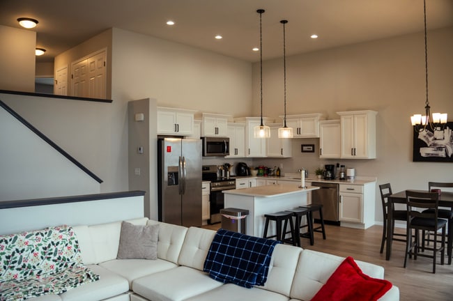 Building Photo - Tobi Lane Twinhome