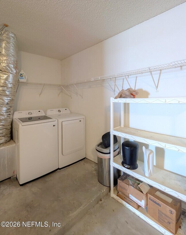 Building Photo - 1649 Ocean Pond Ct