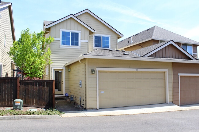 Building Photo - 321 NE Edgeway Drive