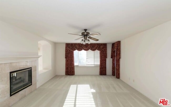 Building Photo - 1841 S Floyd Ct