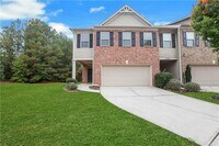 Building Photo - 2527 Morgan Chase Dr