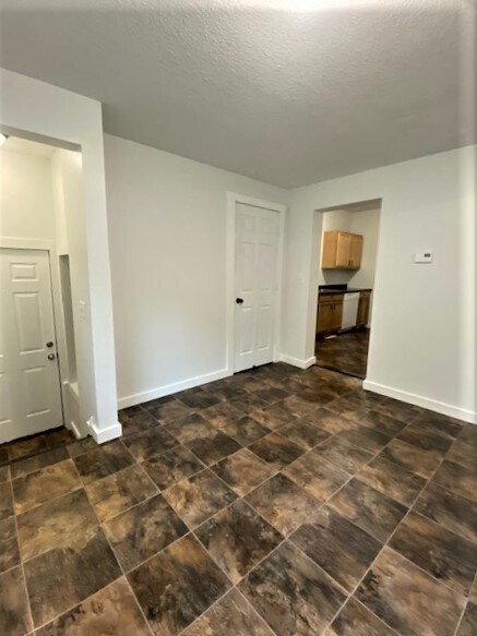 Dinning room - 6511 Cedar St