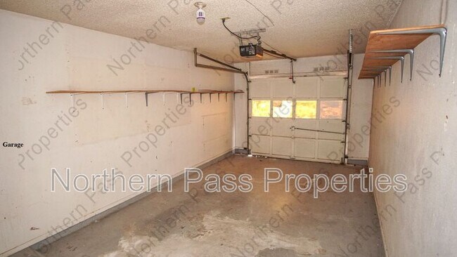 Building Photo - 11608 James Watt Dr