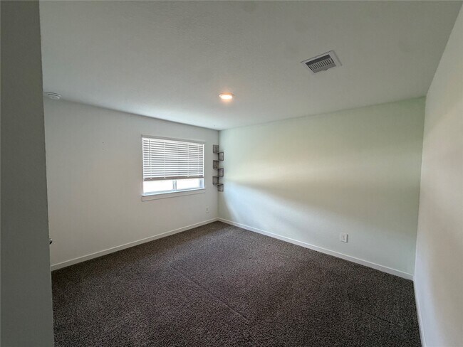 Building Photo - 30014 Violet sky Wy