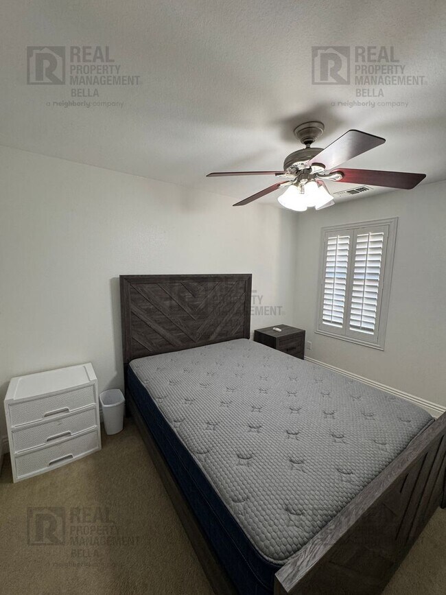 Building Photo - Spacious Murrieta Home with Pool, Spa, Firepit & Backyard Entertaining