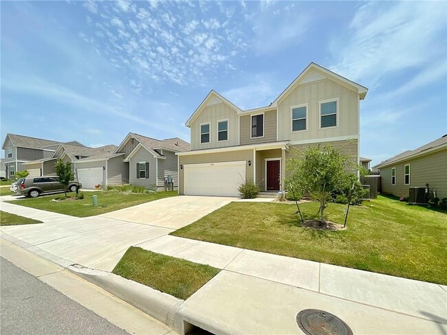 Building Photo - 13017 Titanium St