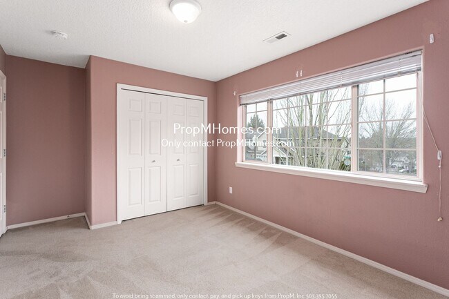 Building Photo - Colorful Four Bedroom Home In Bethany W/ Spacious Backyard!