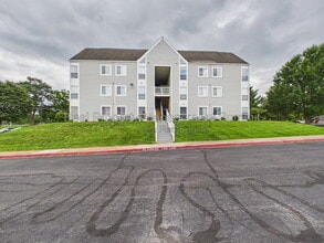 Building Photo - 1336 Hunters Rd