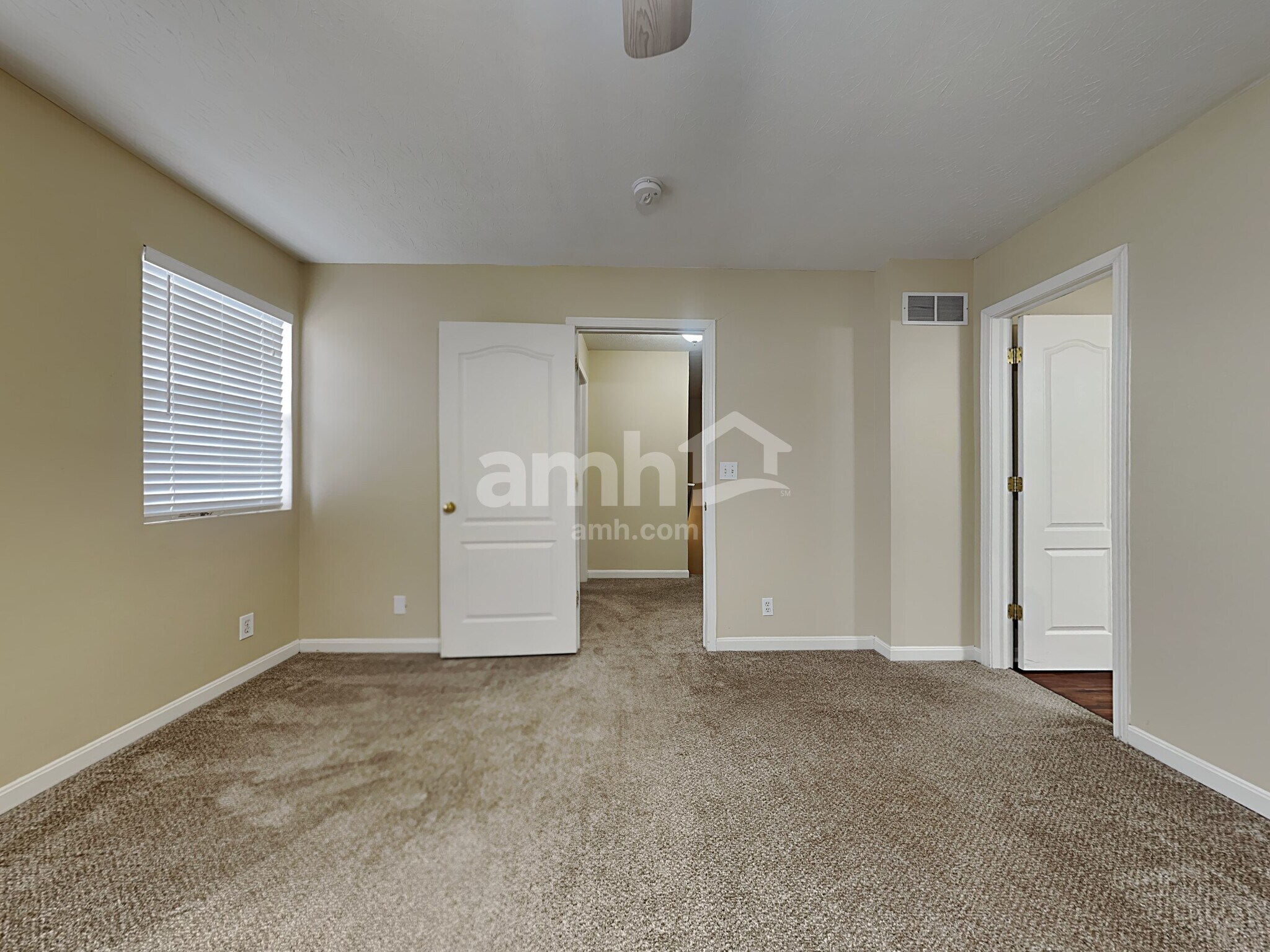 Building Photo - 9021 Braxton Dr