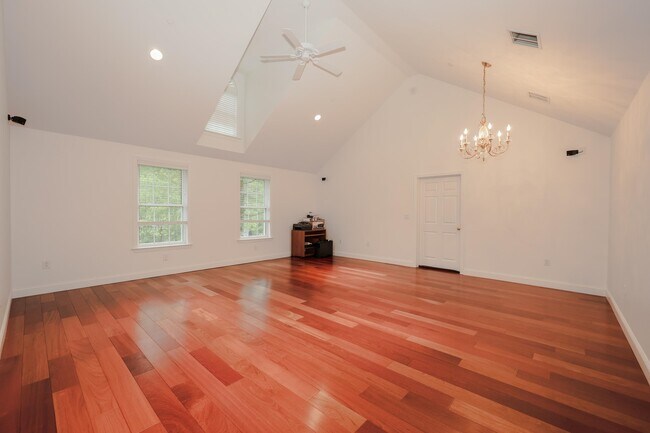 Building Photo - 34 Caramel Dr