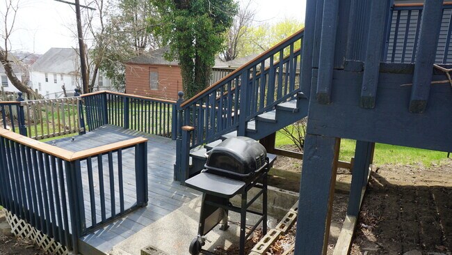 Building Photo - 314 Judson Pl
