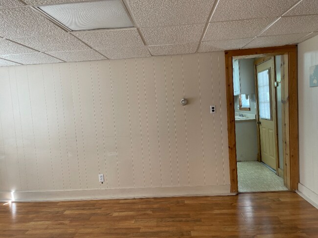 Building Photo - 1311 S State St