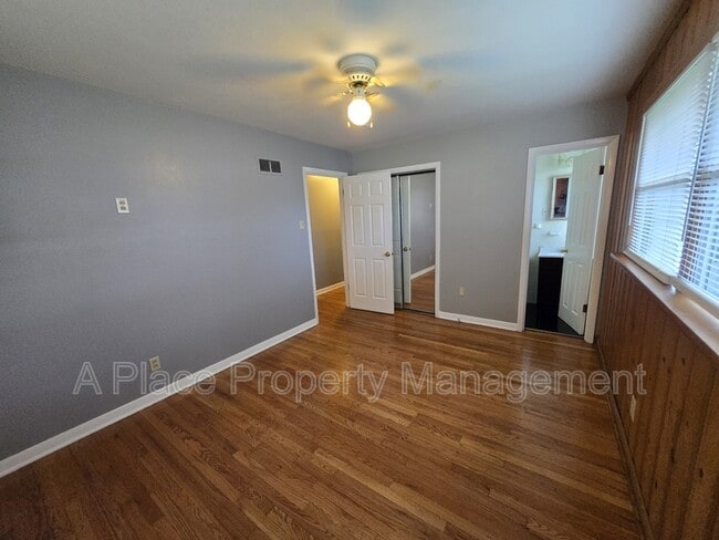 Building Photo - 125 Florisota Dr