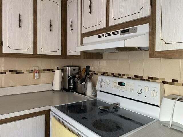 Building Photo - 809 Normandy Trail