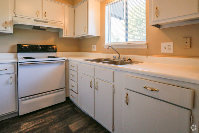 Interior Photo - Carriage House Apartments