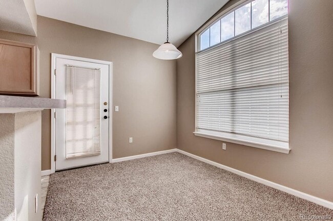Building Photo - Welcome to this stunning house located in the heart of Englewood, CO! With 2 bedrooms and 2 bathr...