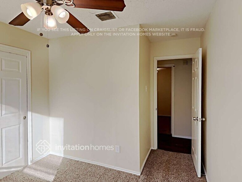 Building Photo - 2541 Rialto Way