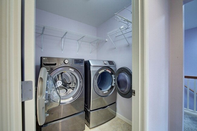 Building Photo - 3Bd/2.5Ba Redmond House