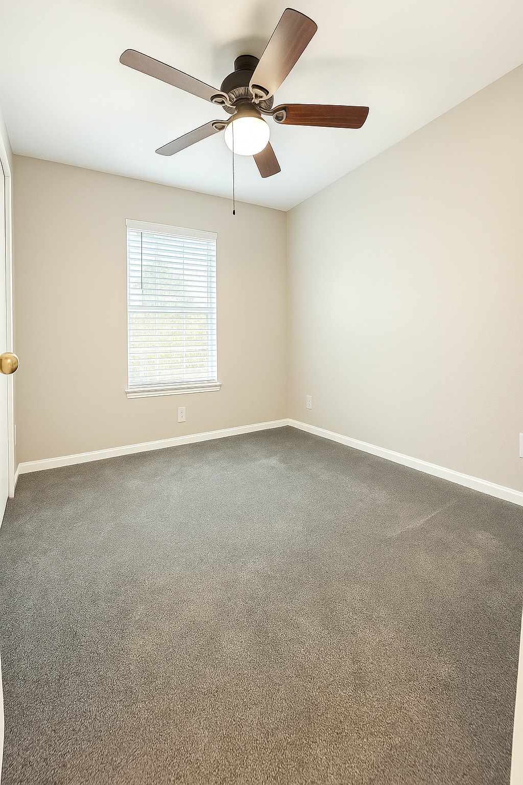 Building Photo - 609 Ranchero Rd