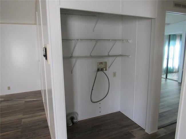 Building Photo - 514 Nesbitt Park Ave