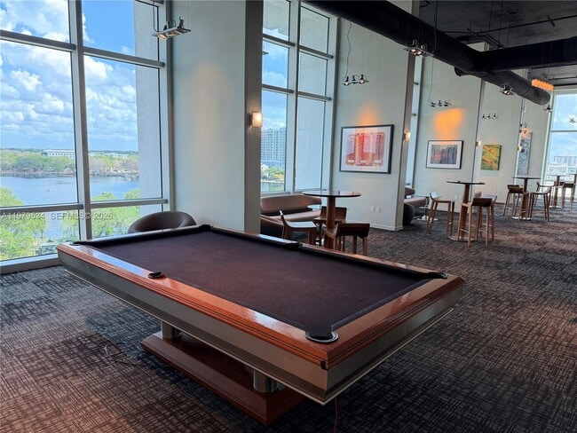 Building Photo - 150 E Robinson St