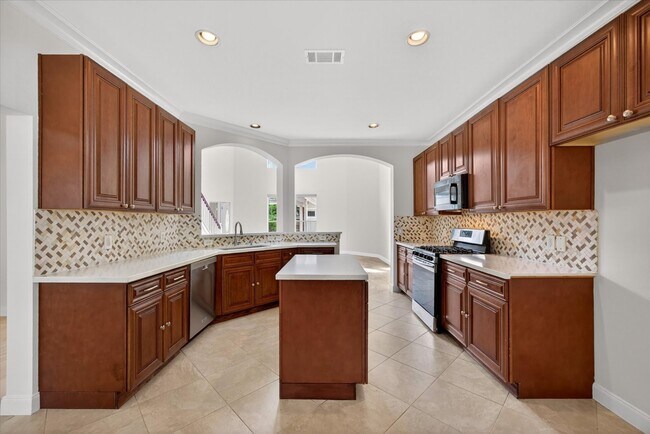 Building Photo - 20835 Cottage Cove Ln