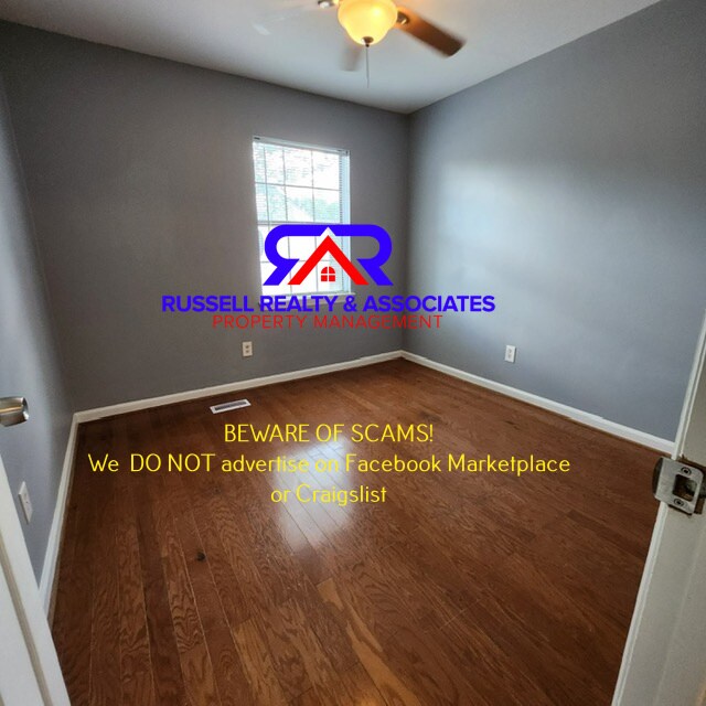 Building Photo - Pelham Townhome, 3bd 1.5ba