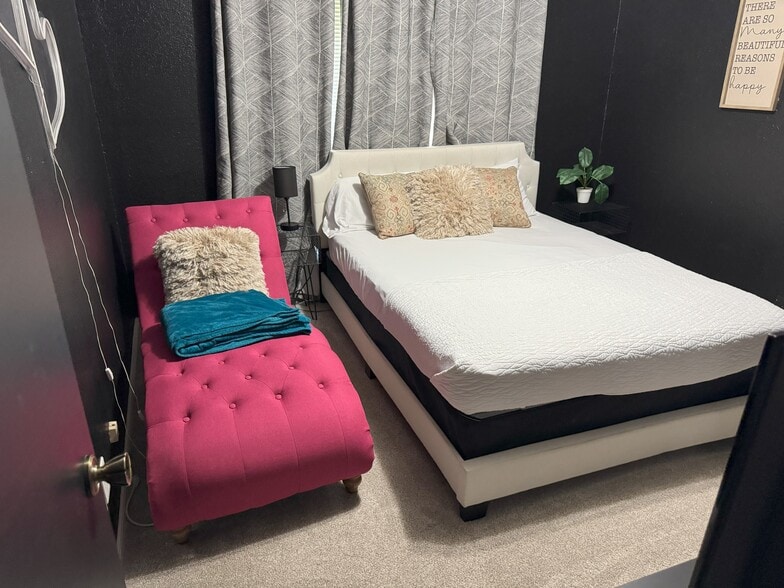 Bedroom 2 - 7511 E 82nd Pl
