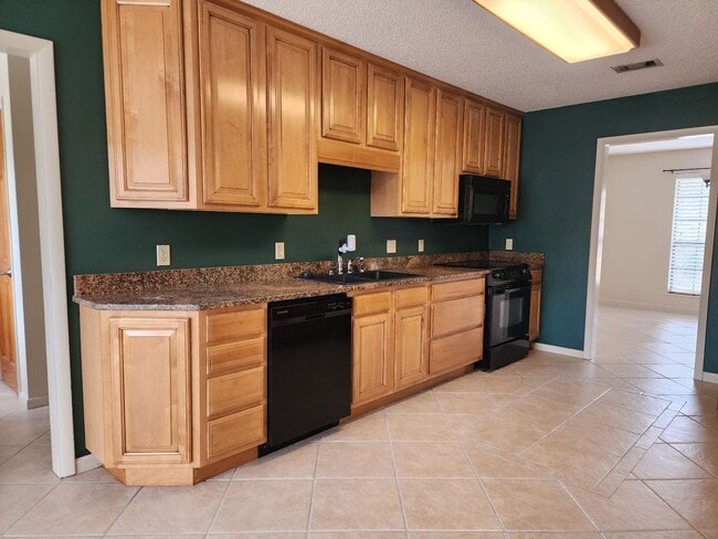 Building Photo - Step into luxury living with this stunning residence!