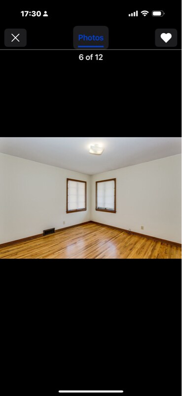 Building Photo - 427 S Oliver Ave