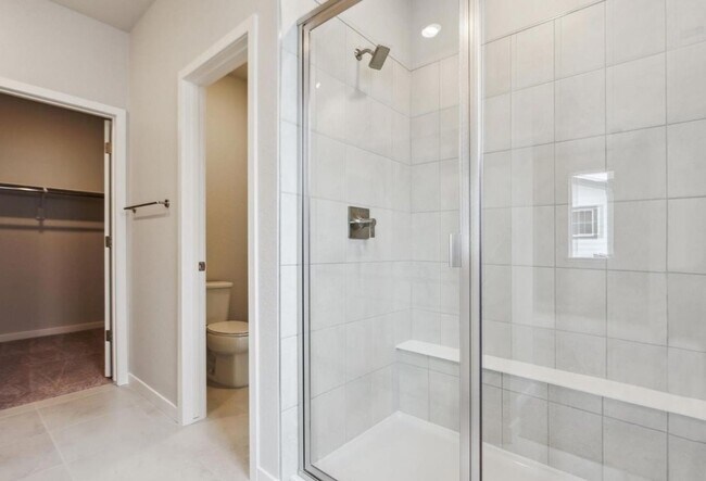 Building Photo - Alder Creek Duplex - 3bd 2.5ba 2,705sq.ft. Built in 2025