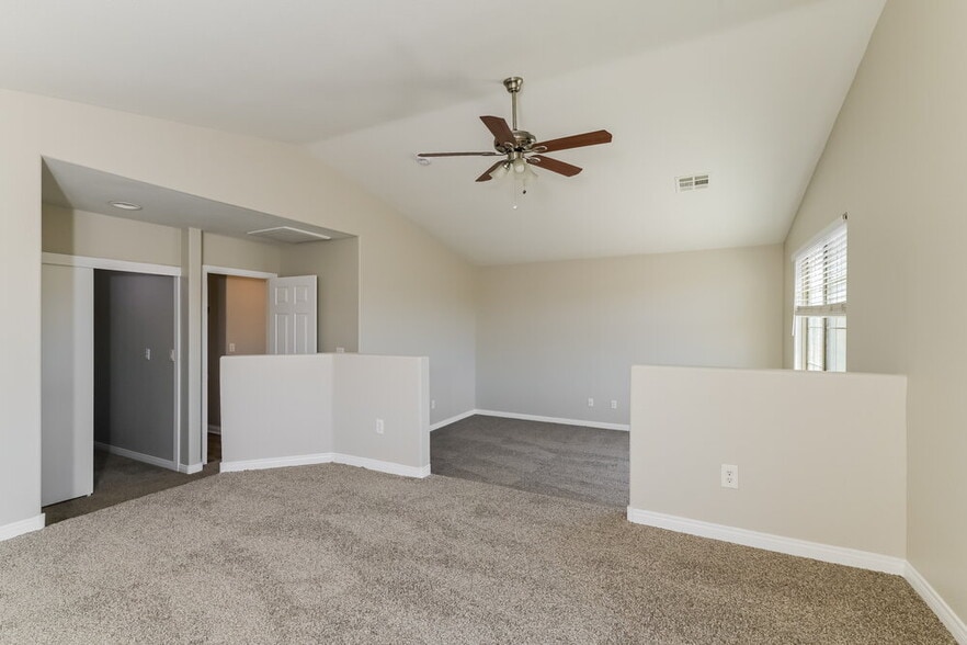 Building Photo - 168 Sitka Spruce St