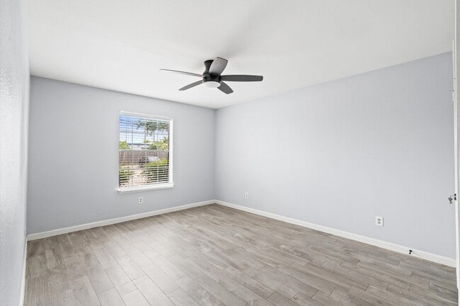 Building Photo - 14600 Fonmeadow Dr