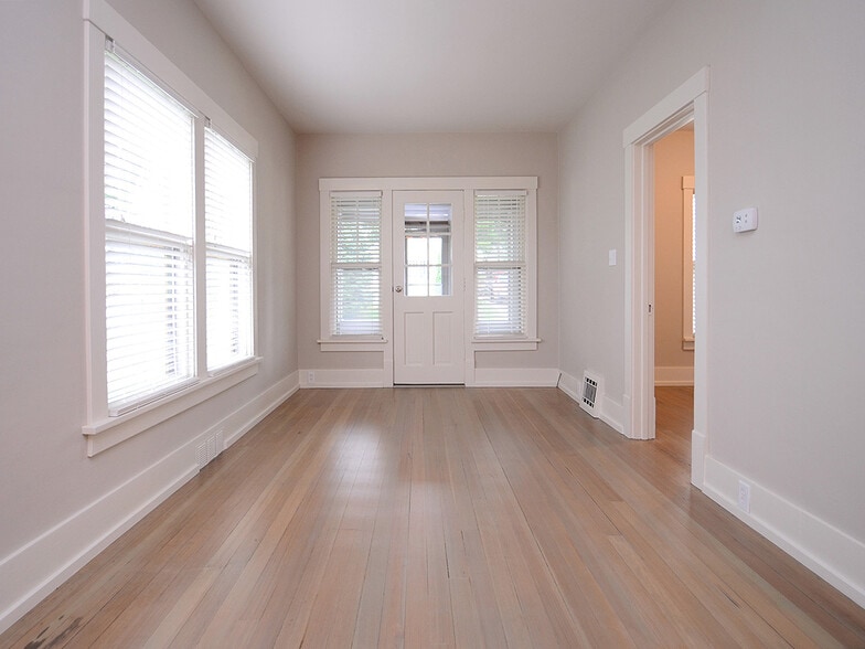 Building Photo - 2209 South 59th Street