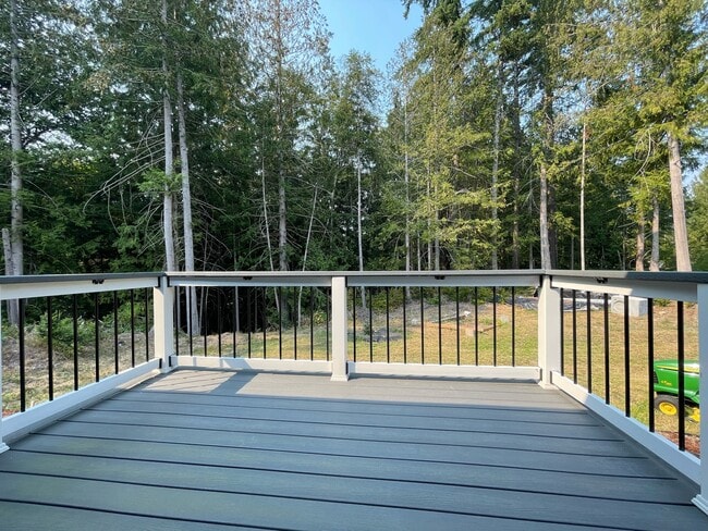 Building Photo - Silverdele ADU