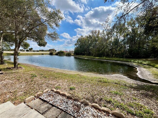 Building Photo - 7618 Colonial Ct