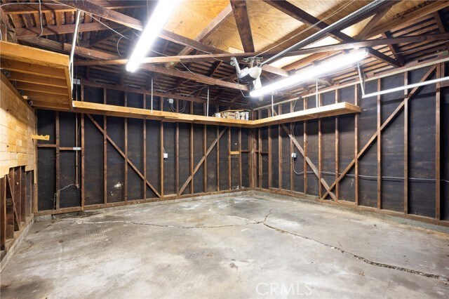 Building Photo - 2526 Purdue Ave