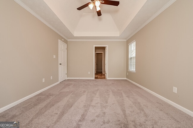Building Photo - 604 Longstreet Ln