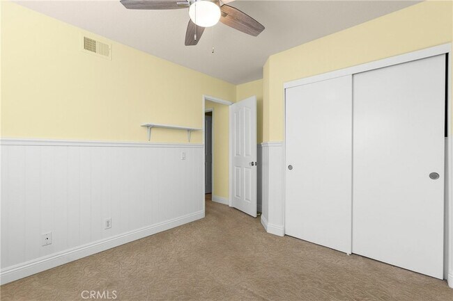 Building Photo - 134 Encantado Canyon