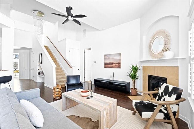 Building Photo - 6820 Barstow Ct