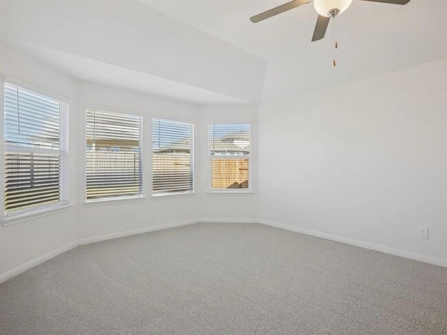 Building Photo - 486 El Capitan Lp