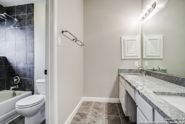 Building Photo - 6103 John Chapman