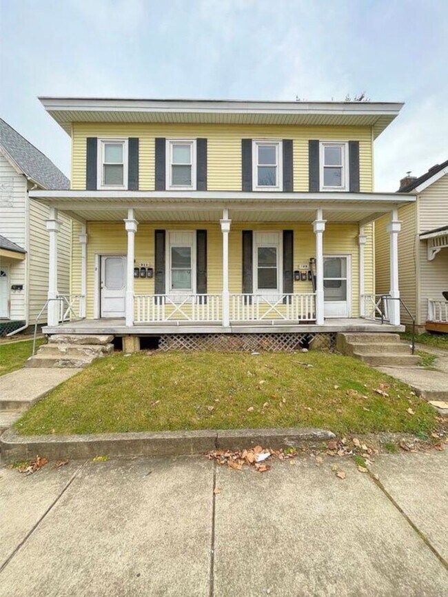 Building Photo - Ground Floor Studio Apartment