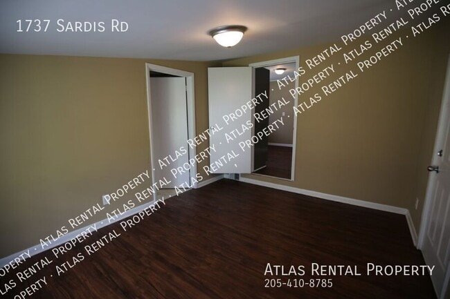 Building Photo - 1737 Sardis Rd