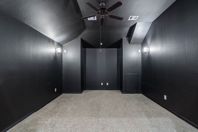 Building Photo - 27527 Stonebrook Manor Ln