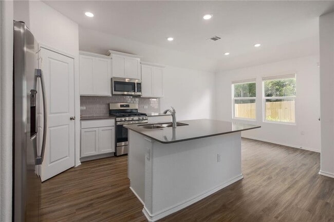 Building Photo - 10724 Steinbeck Dr