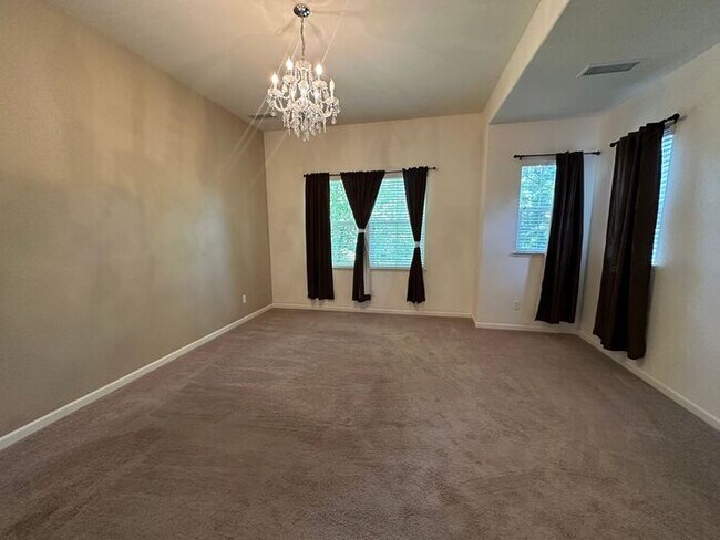 Building Photo - MOVE IN SPECIAL!!! 1/2 OF YOUR FIRST MONTH...